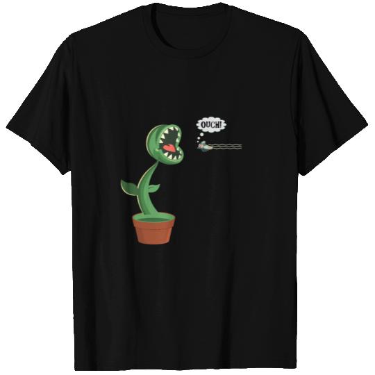 Carnivorous Plants Venus Flytrap Eating Fly Ouch T Shirts