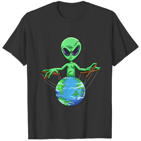 Alien Puppet Show for a Conspiracy Theorists T Shirts