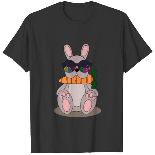 Easter bunny with carrot T Shirts
