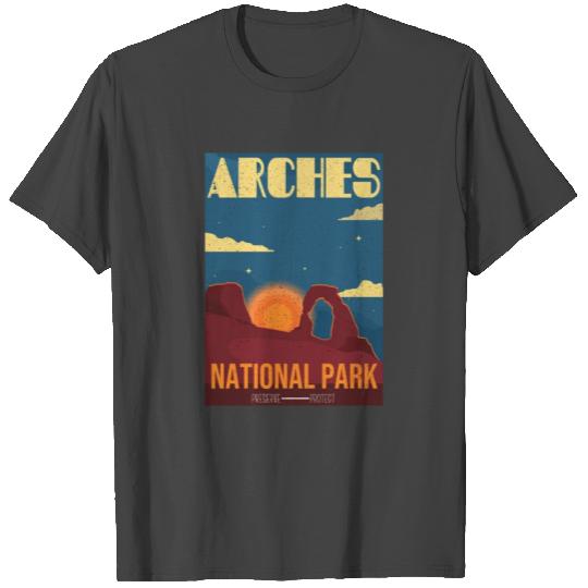 Arches National Park Retro Sunset Design Nature Ca T Shirts