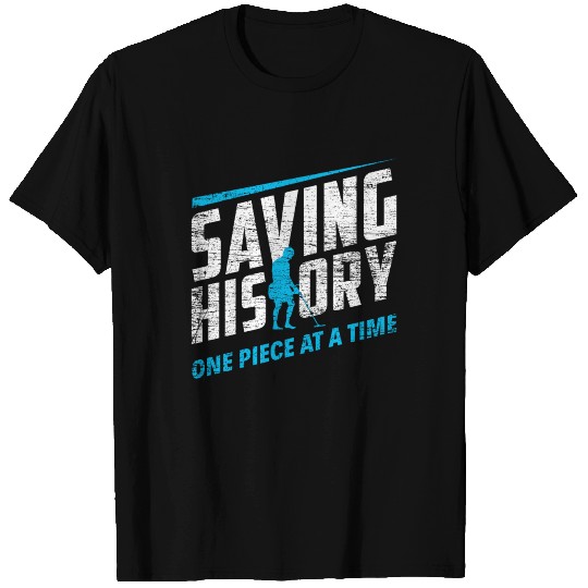 Metal Detecting Detectorist History T Shirts