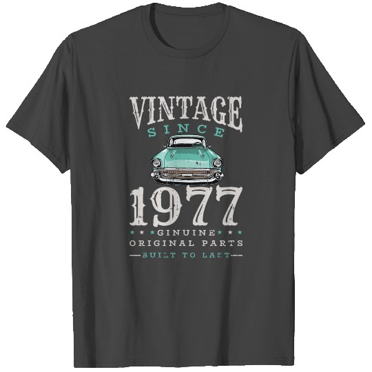 1977 Vintage born in Retro age Birthday gift idea T Shirts