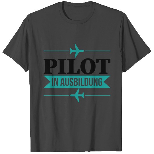 Pilot in training gift airplane copilot T Shirts