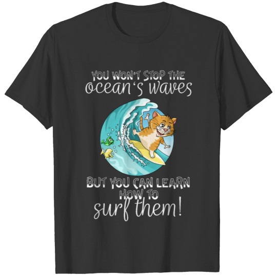 Surfing ocean waves red fluffy cat illustration T Shirts