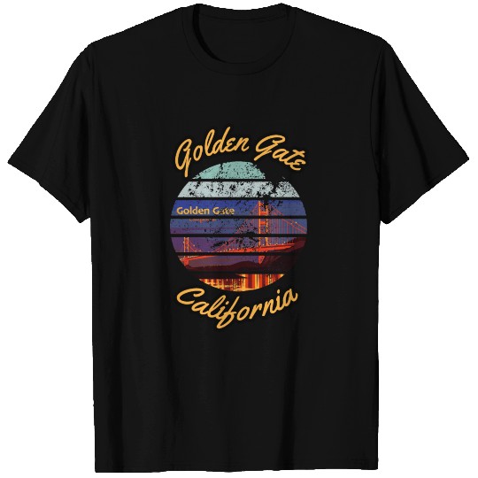 The Golden Gate Bridge, California, San Francisco. T Shirts