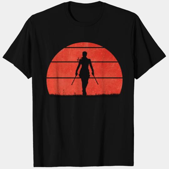 black widow retro T Shirts