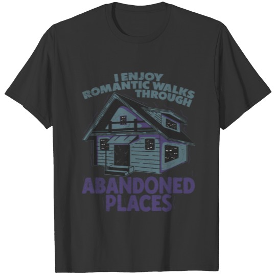 Halloween Spooky Scary Haunted Mansion Buildings T-shirt