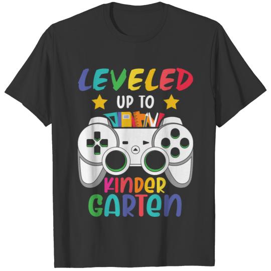 Leveled Up To Kindergarten Game T-shirt