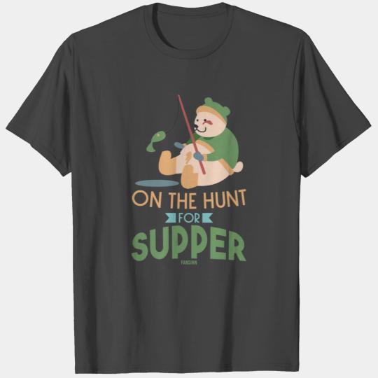 Polar bear fishing fish on the North Pole T Shirts