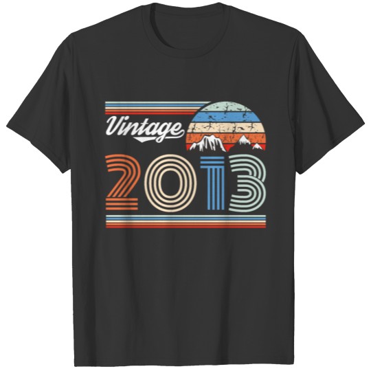 2013 Vintage born in Retro age Birthday gift idea T-shirt