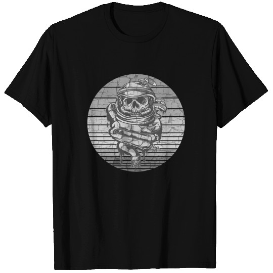Astronaut Skull Helmet Halloween tangled T Shirts