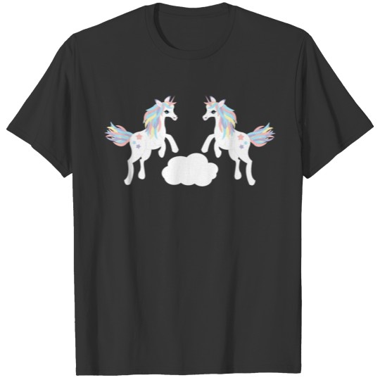 unicorns are cool pattern T-shirt