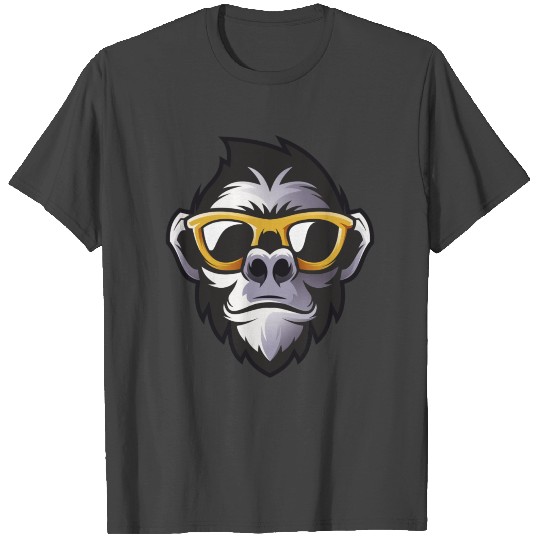 jacket with a relaxed kingkong style T Shirts