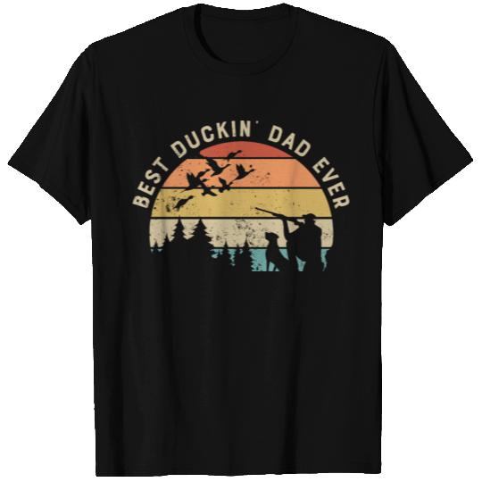 Duck Hunting Design for a Waterfowl Hunter Dad T Shirts