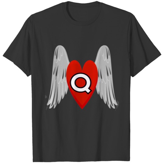 Angel flying heart with Q T-shirt