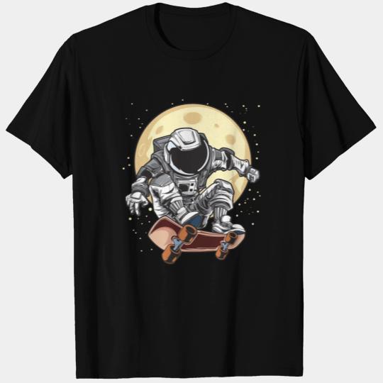Astro skate T Shirts