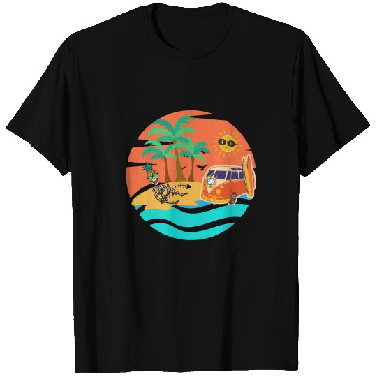 Road trip skeleton T Shirts