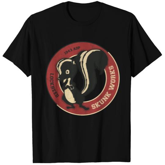 Skunk Works Lockheed 1942 USAF T Shirts