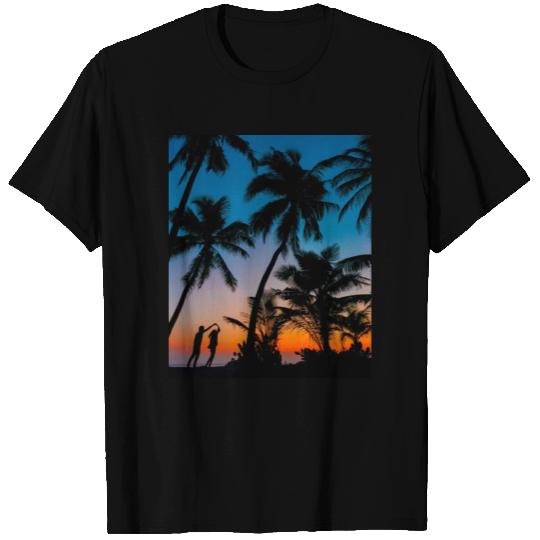 SWEETNESS OF DANCE -SUNSET IMAGE. T Shirts