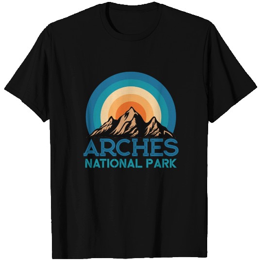 Cool Vintage Retro Arches National Park Mountain T Shirts