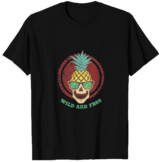 Pineapple skull summer. T Shirts