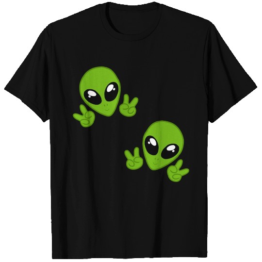 cute aliens chibi T Shirts