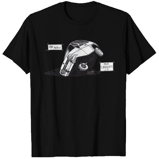 Reliant Robin in its natural habitat T Shirts