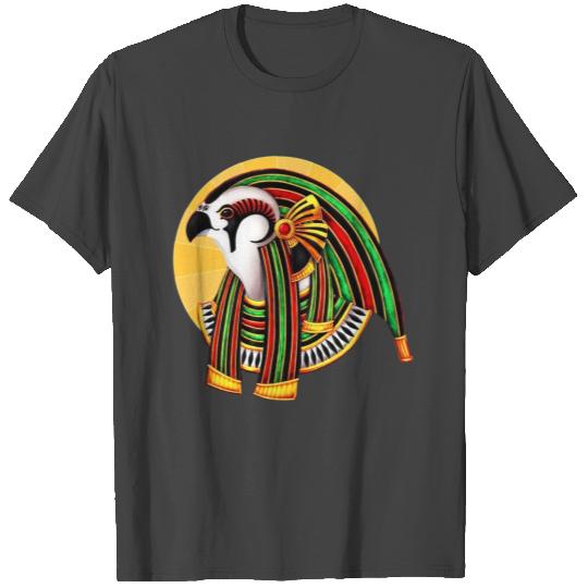 Horus the God of war and the sky in Ancient Egypt. T Shirts