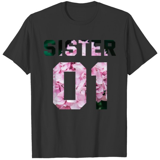 COUPLE FLOWER SISTER 01 T Shirts