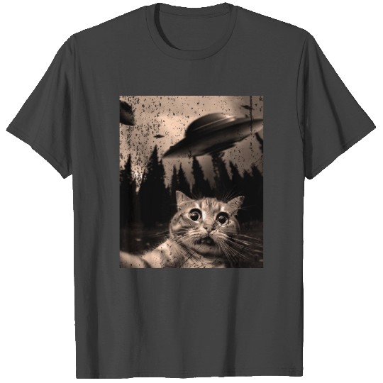 ThreadWeird Alien Cat UFO Classic Fit T Shirts