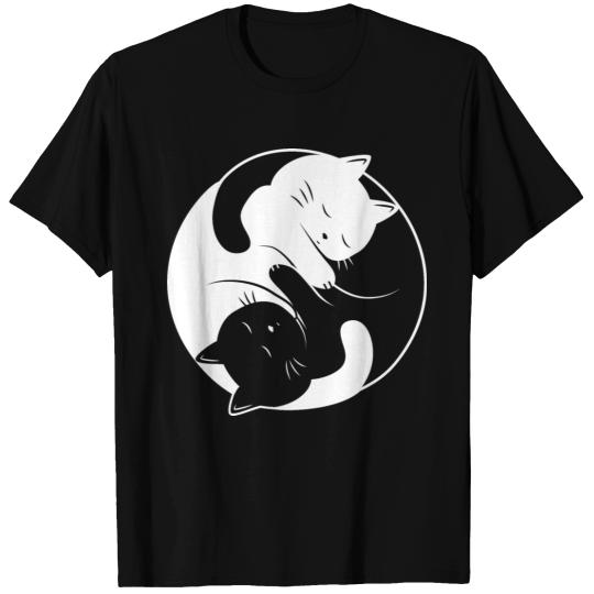Ying Yang cat T Shirts