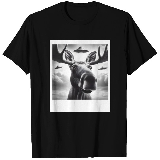 Moose Funny Graphic Selfie with UFOs Weird Aliens T Shirts