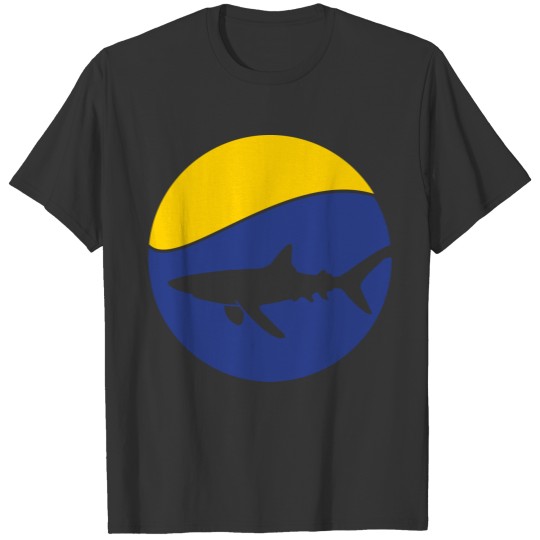 Wildlife: the blue shark T Shirts