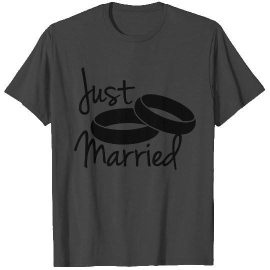 Just Married Rings Design T Shirts