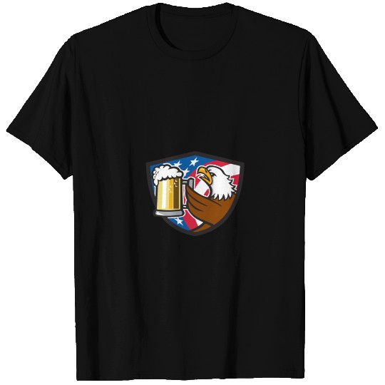 Bald Eagle Hoisting Beer Stein USA Flag Crest Retr T Shirts
