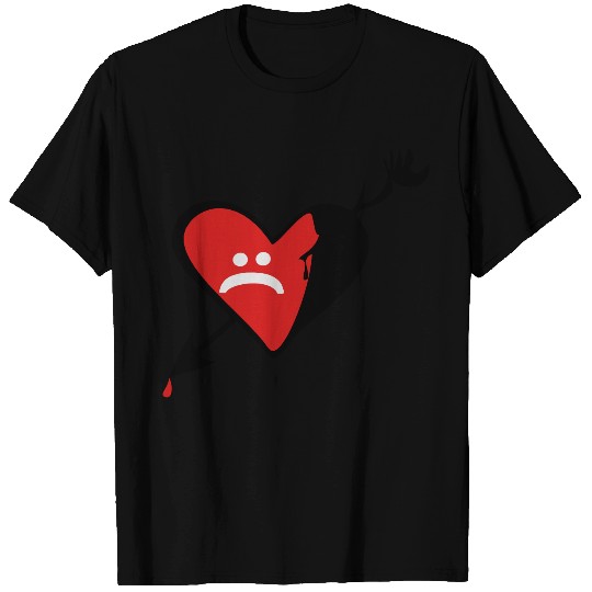 ➸♥a Heart Bleeding struck by a Cupid's arrow♥↢ T Shirts