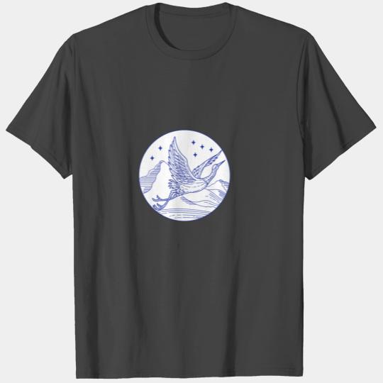 Great Blue Heron Flying Circle Mono Line T Shirts