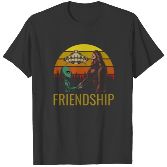 Bigfoot & Alien Friendship Sweat T-shirt