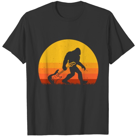 Bigfoot Playing Guitar Vintage Retro Bigfoot Guita T-shirt