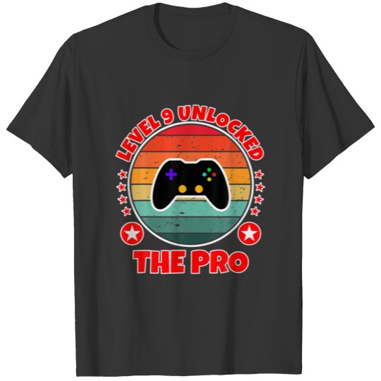 Level 9 Birthday Gaming 9 Years Quote Saying T-shirt