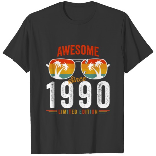 Awesome Since 1990 Birthday Retro Vintage 32 33 Ye T-shirt