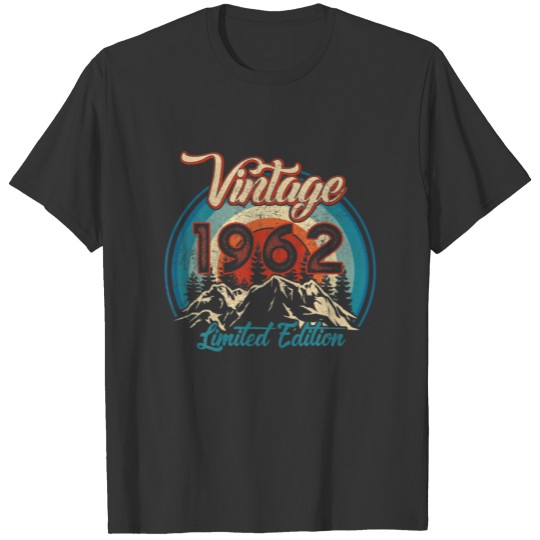 EST 1962 60 Birthday Gifts 60 Year Of Being Awesom T-shirt