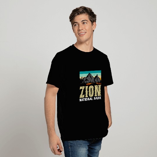 Retro Zion National Park Utah Hiking T-Shirts