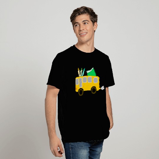 school bus coach omnibus schulbus verkehr34 T Shirts