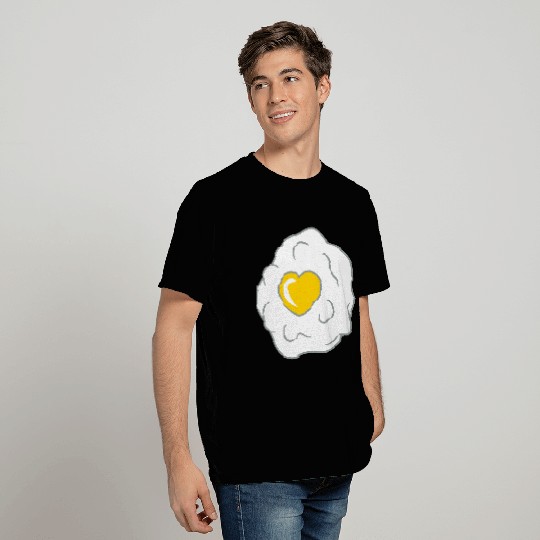heart shape love fried egg cooking roast eating eg T Shirts