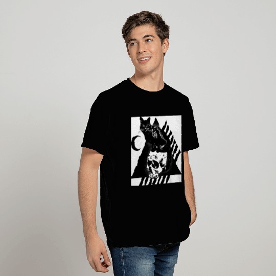 cat skull triangle T Shirts