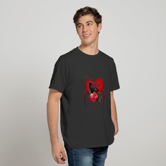 Wonderful crow on a heart T-shirt