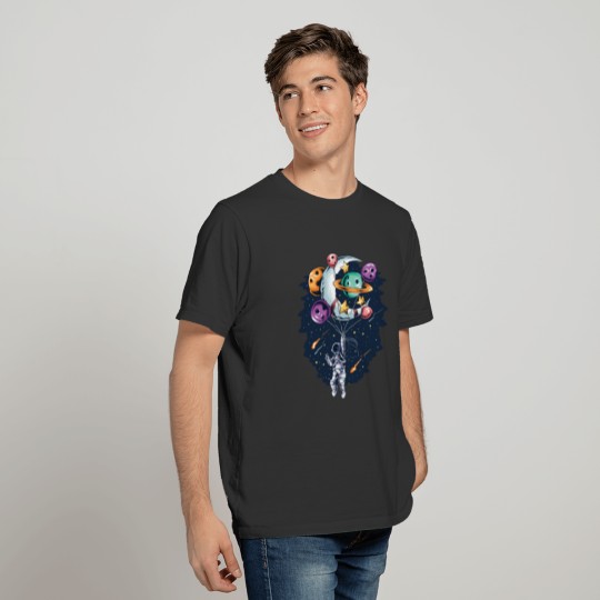 Astronaut in space bowling planet space T-shirt