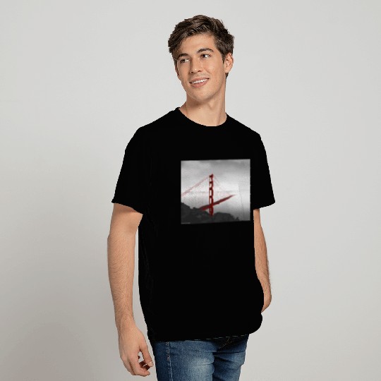 Golden Gate Bridge T Shirts