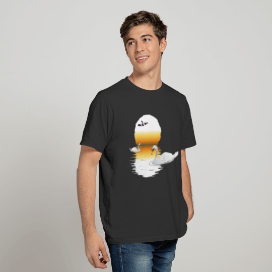 Water Sunset Retro Swann T-shirt